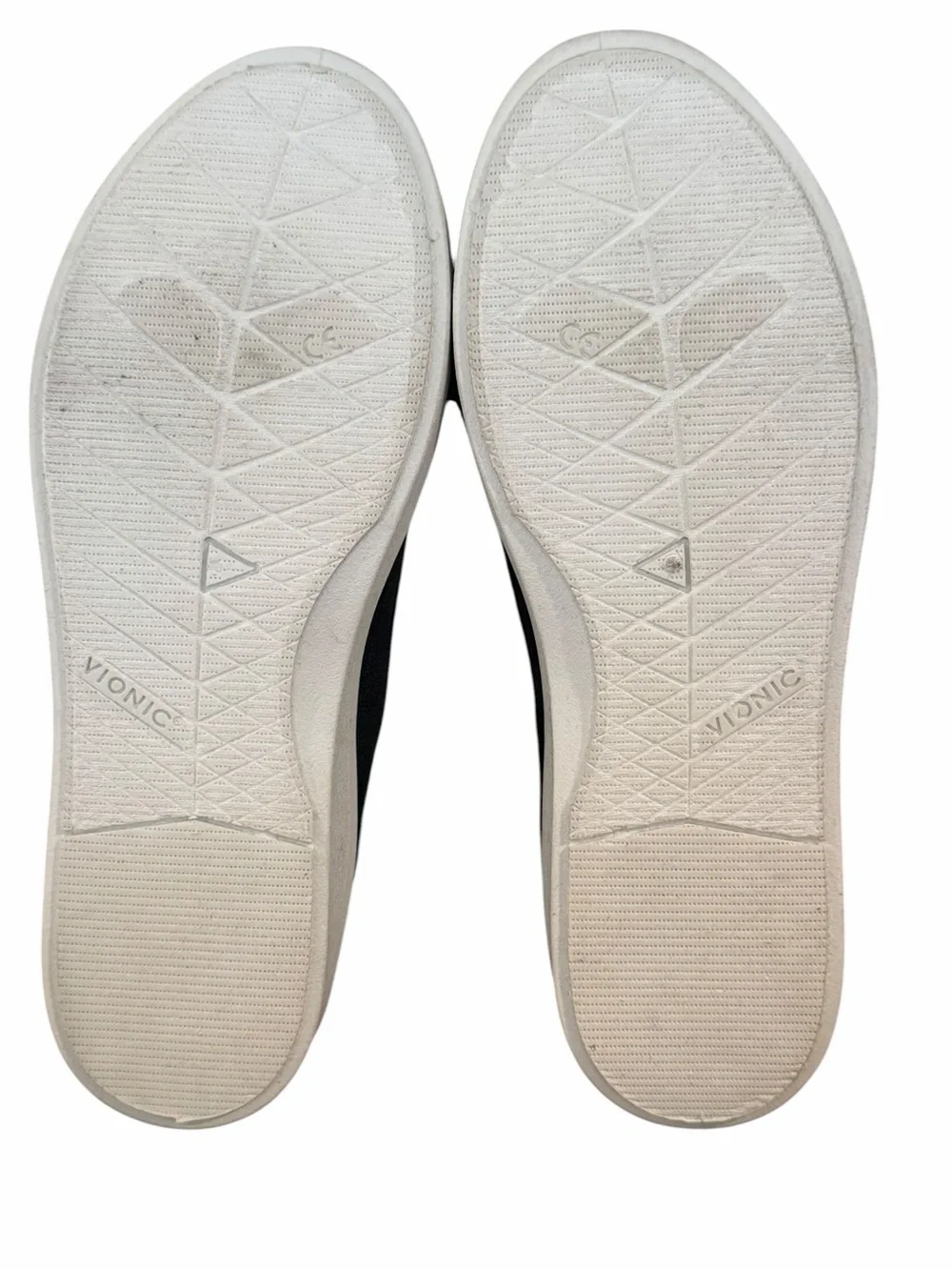 Vionic Beach Manzanita Black Canvas Slip On Comfort Shoes Size 7
